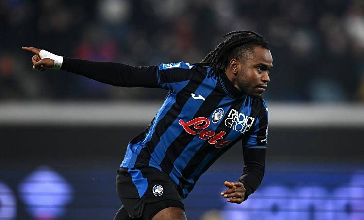 一日意甲动态：米兰加速签约新中场，国米卖出多名球员为卢克曼筹款